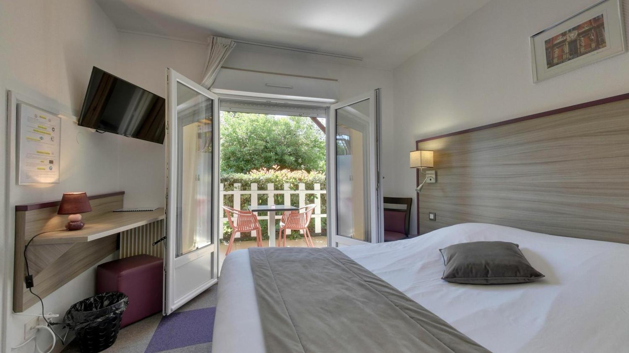 Hôtel O'Nice Saintes Buitenkant foto