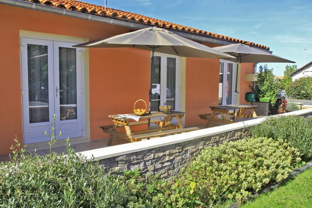 Hôtel O'Nice Saintes Buitenkant foto